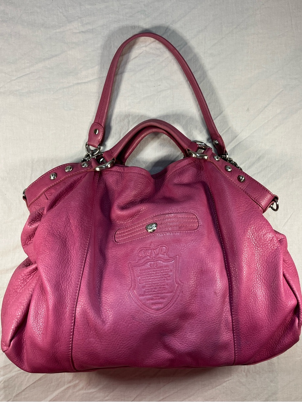 Vibrant CETTU Hot Pink Pebbled Leather Crest Hobo Bag Boho Barbiecore - Picture 2 of 11